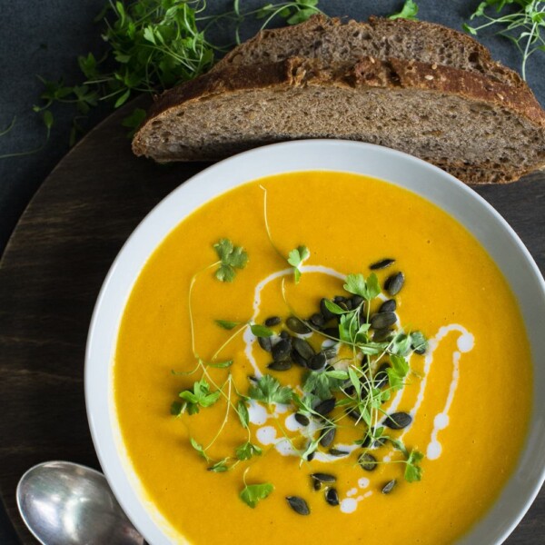A quick and easy weeknight dinner for cold winter evenings. A filling and delicious Carrot and Ginger soup with the addition of split lentils!
