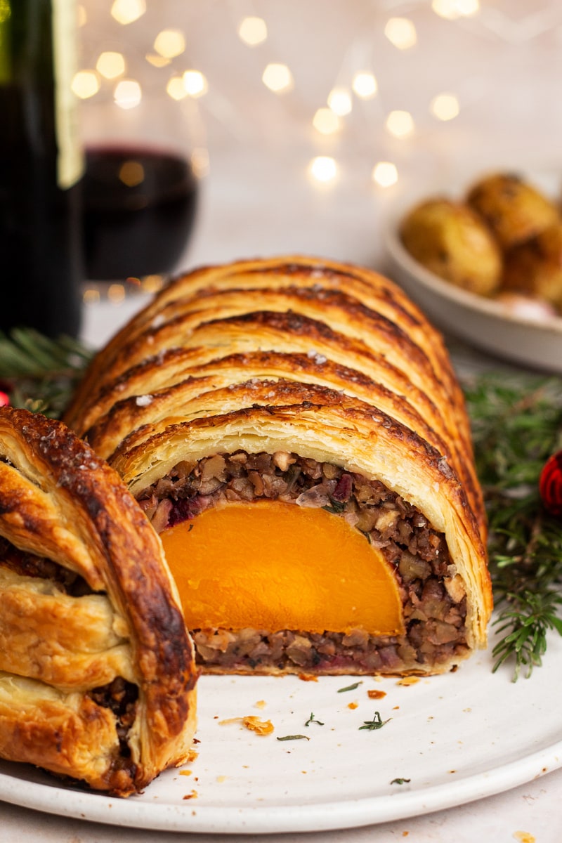 40 Incredibly Delicious Vegan Christmas Recipes For A Special Dinner