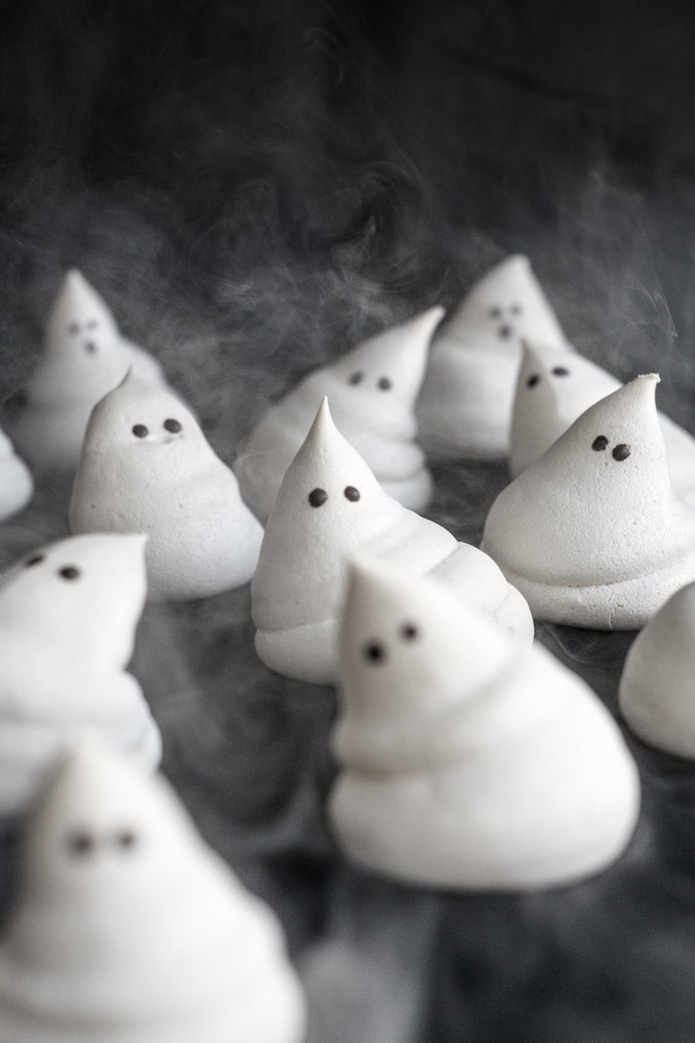 Meringue Ghosts: A Spooky Vegan Halloween Treat - Gathering Dreams