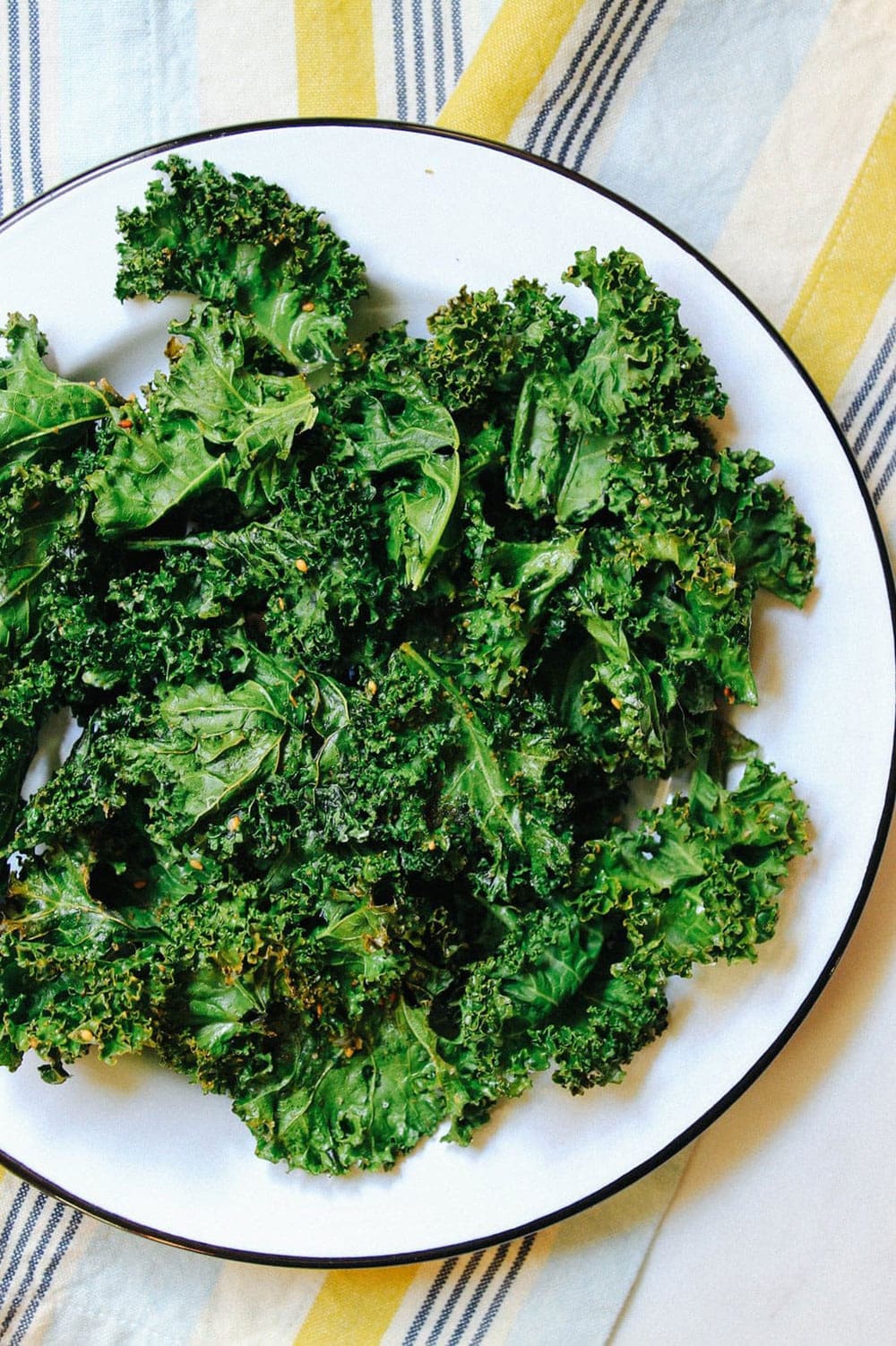 Kale Chips by The Simple Veganista