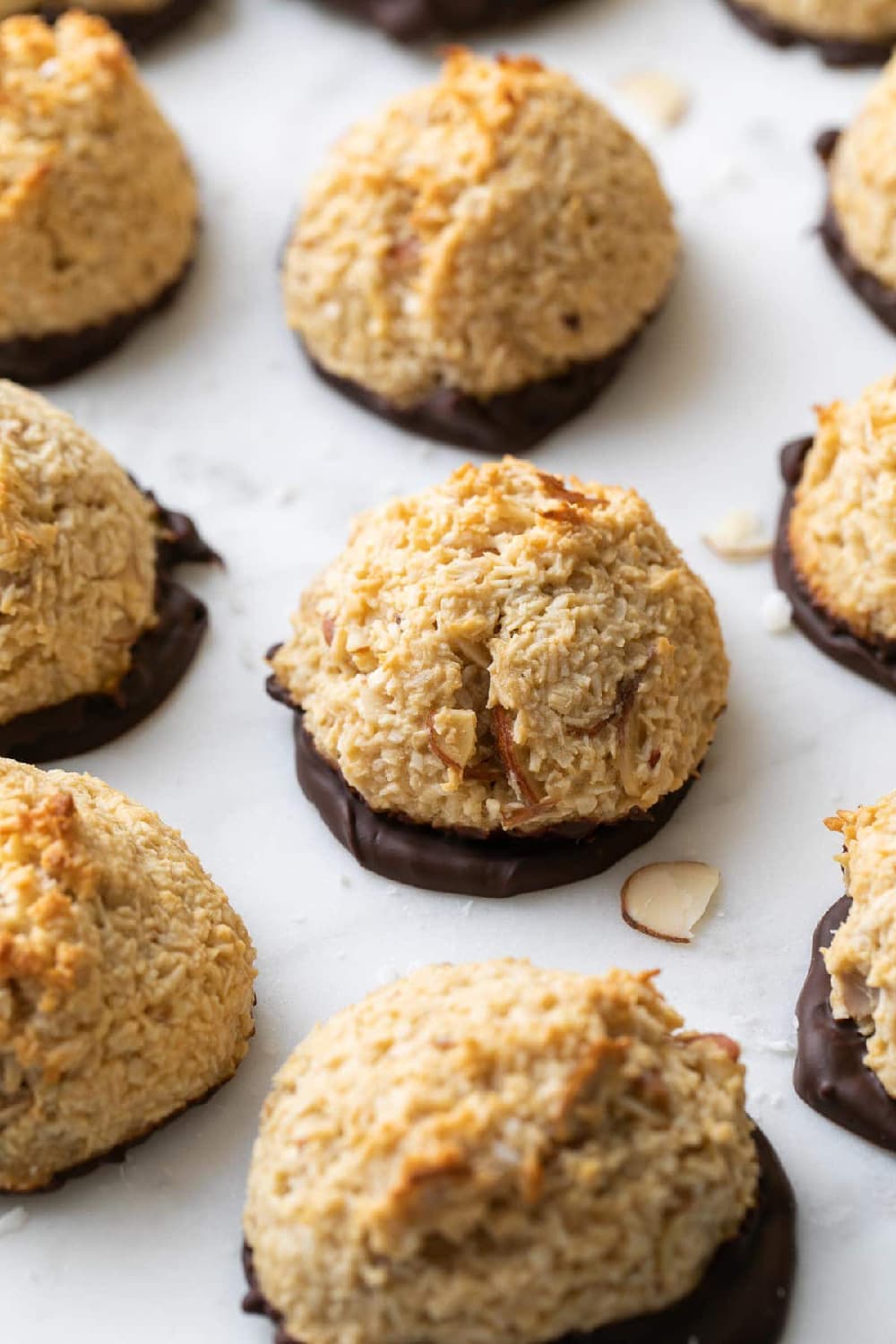21 Healthy Christmas Cookies That Are Insanely Good!