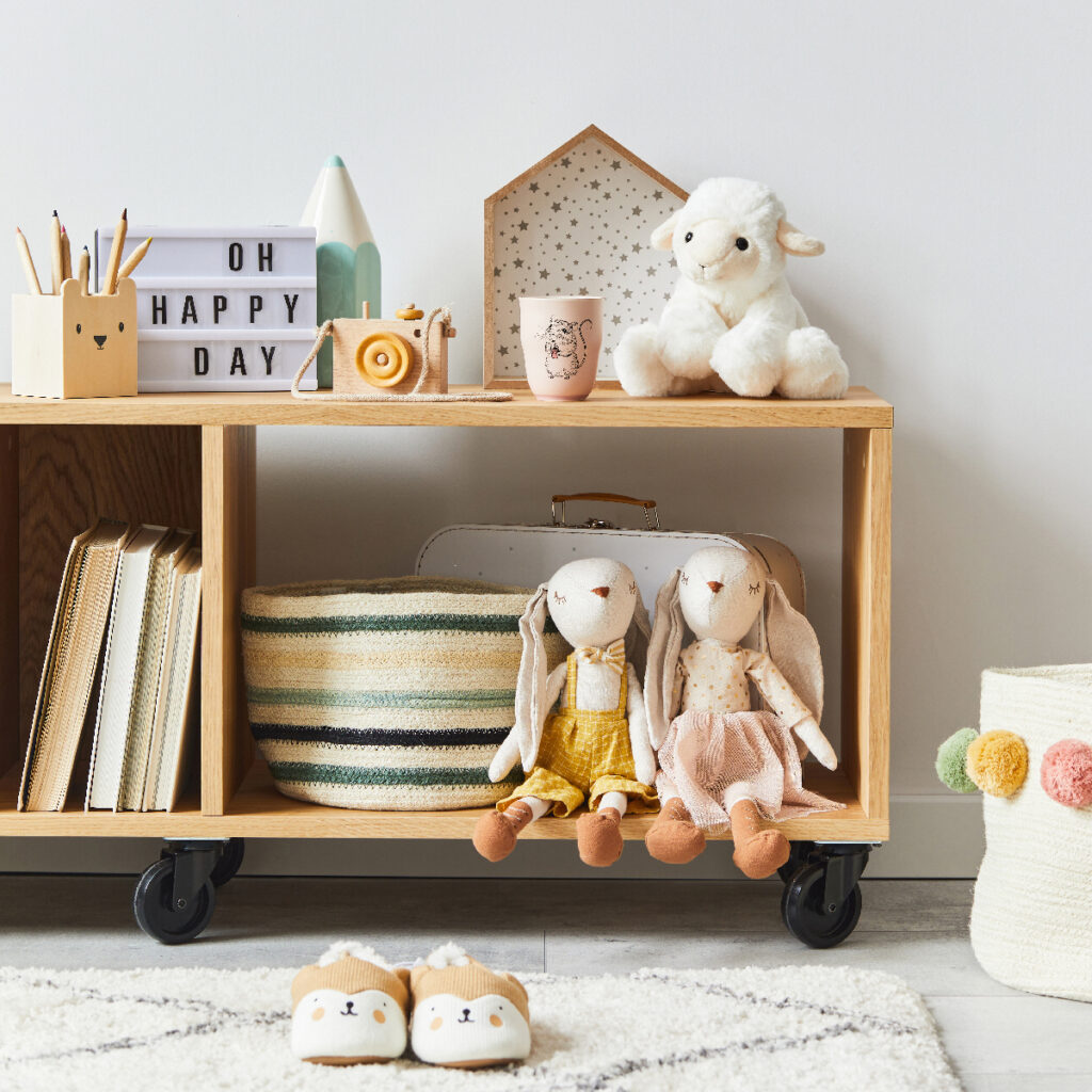 15 Best Things To Sell on Etsy For Money in 2024