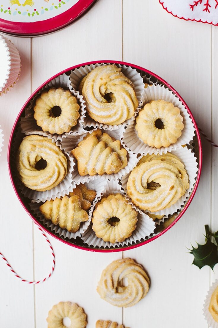 vegan danish buter cookies in a can