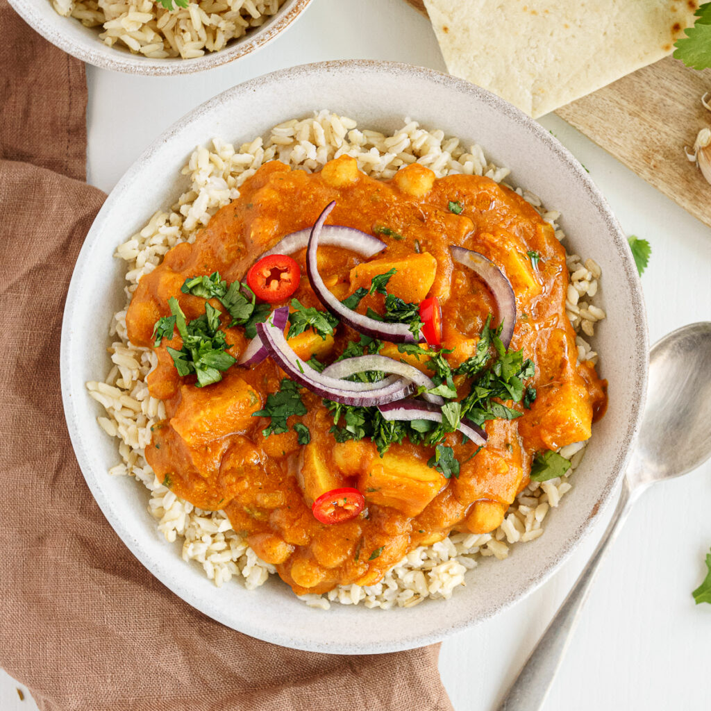 Easy Vegan Chickpea Curry - Gathering Dreams