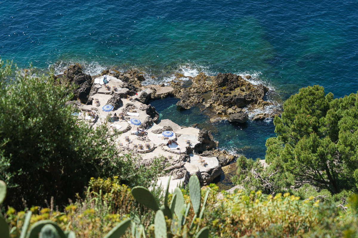 One of the many small beaches scattered around Capri