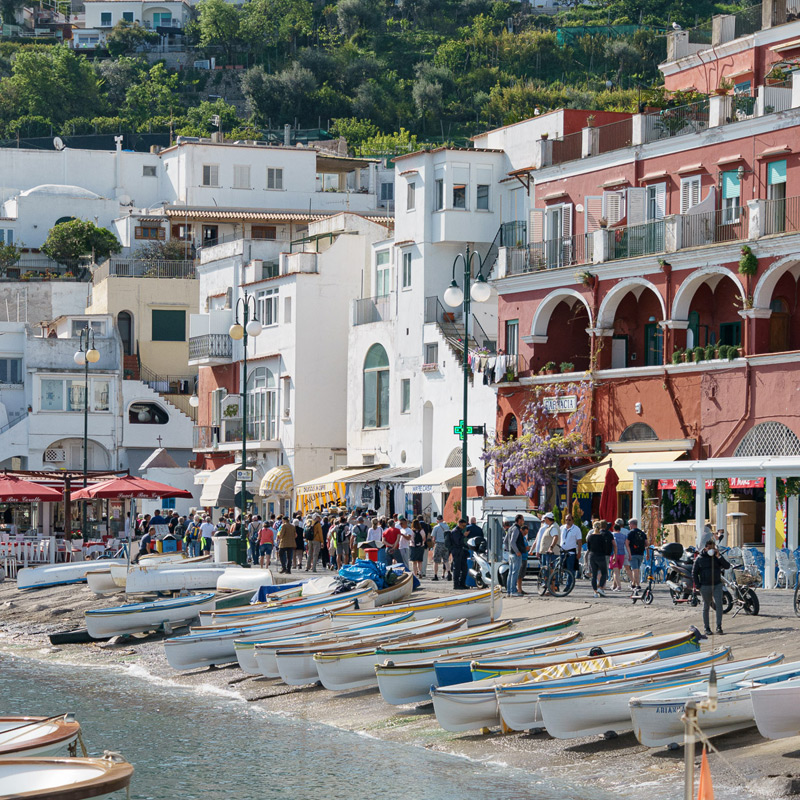 The Lure of Capri, Travel