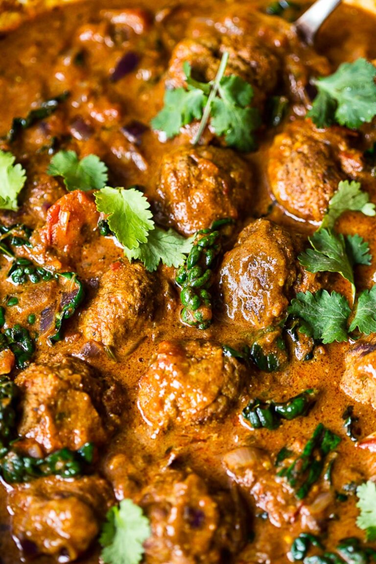 35 Easy Curry Recipes For Every Taste Bud (Mild To Spicy)