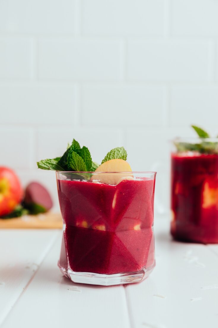 Image for Detoxifying Beet Berry Smoothie