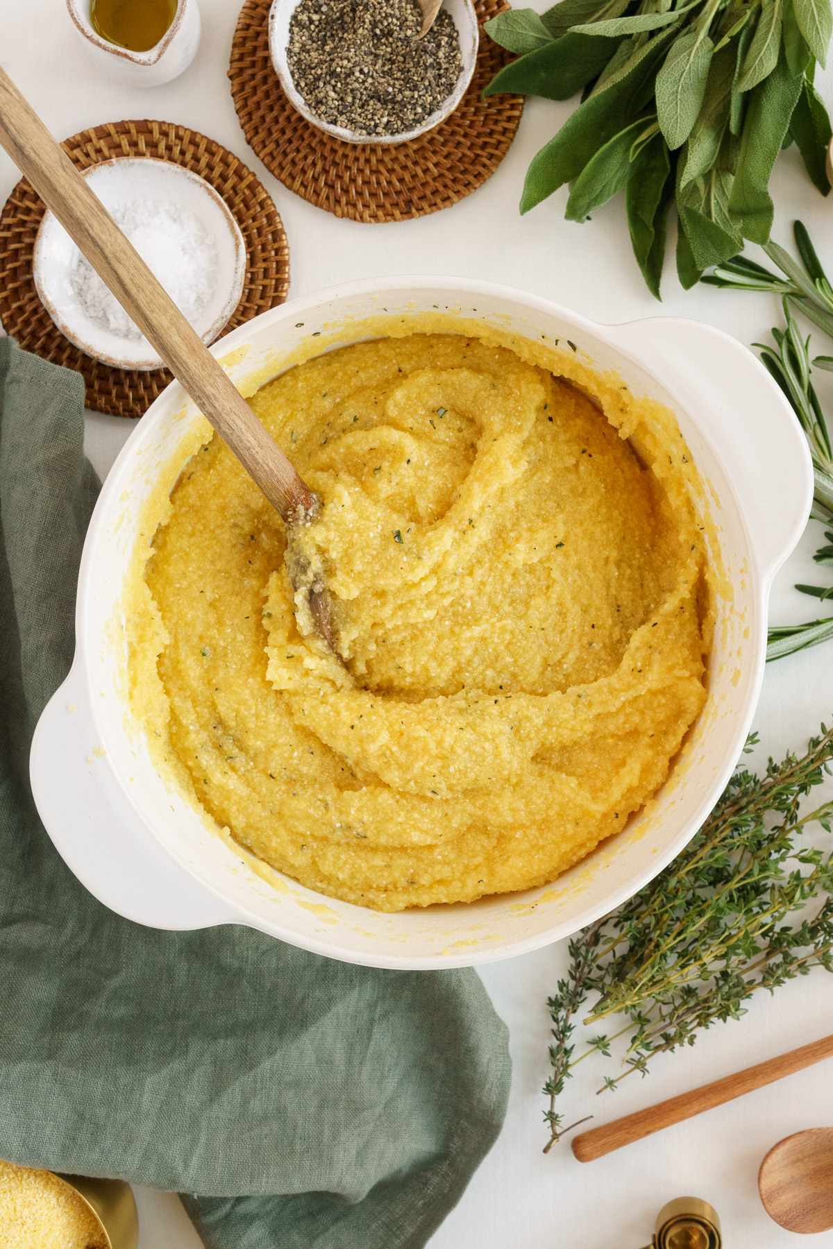 Mixed polenta with herbs in a pot