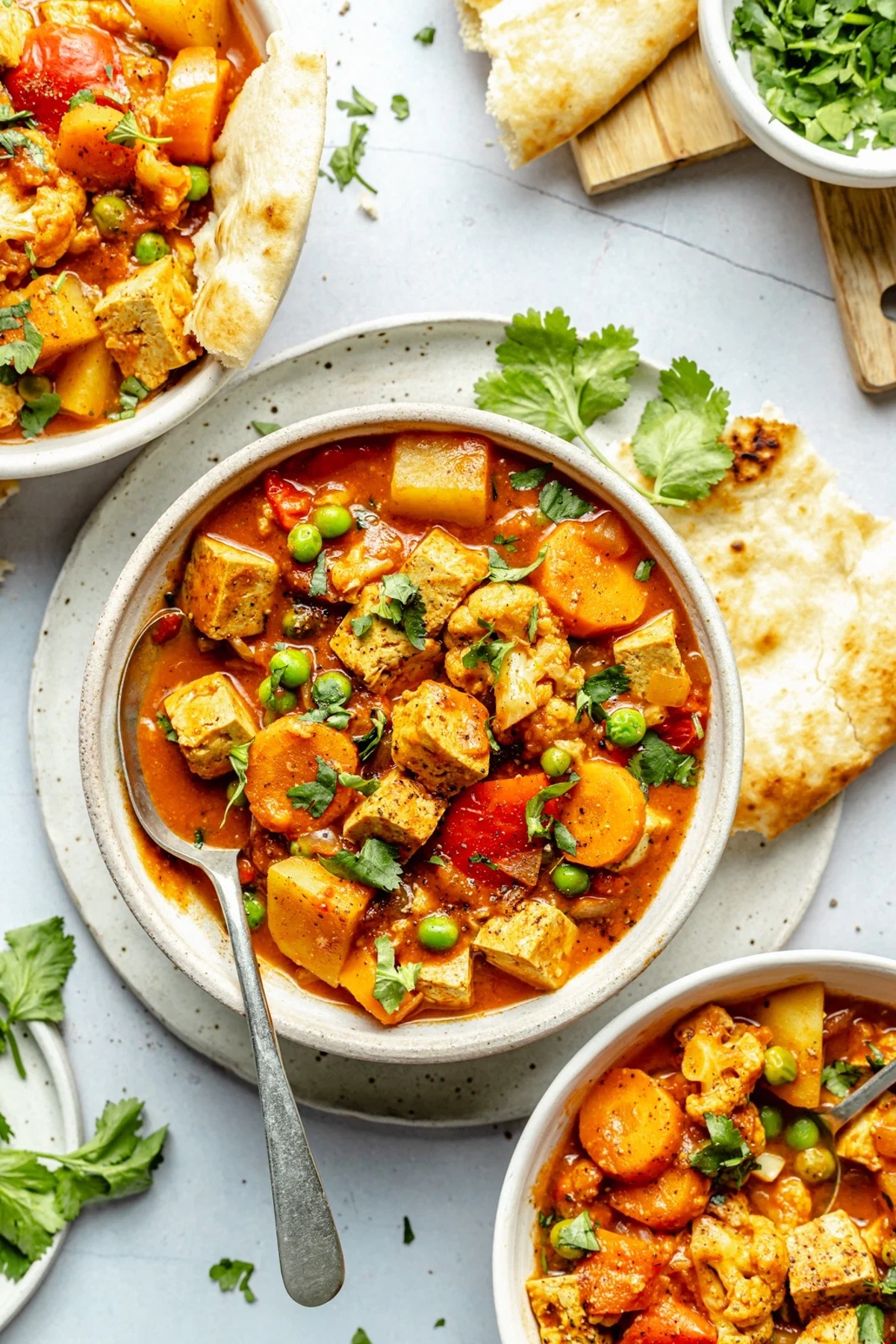 Tofu tikka masala on a plate.