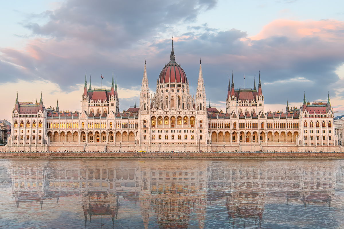 Panorama of the Hungarian Parliament building at sunrise in Budapest, Hungary.
