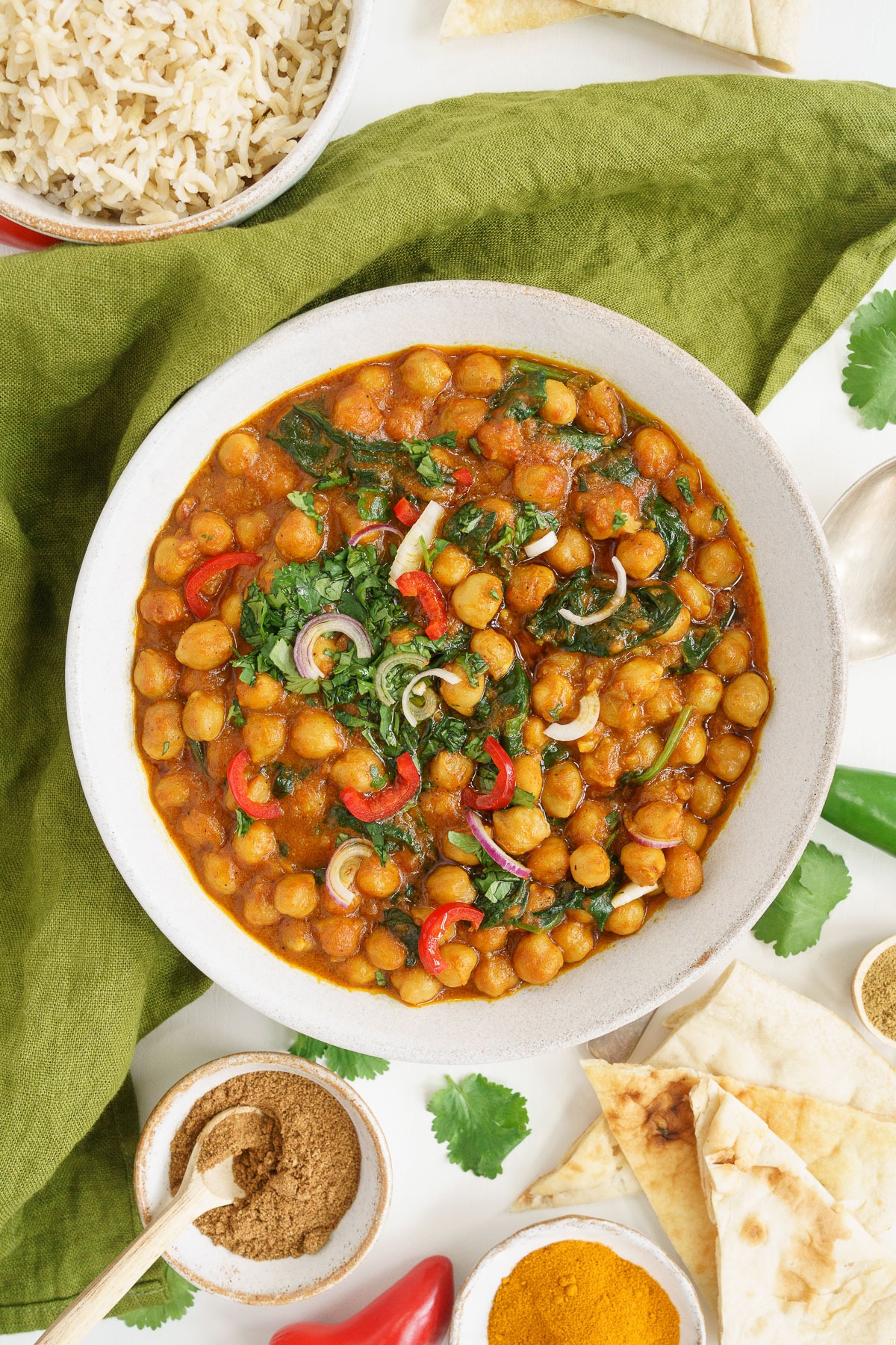 A bowl of vegan chickpea curry.