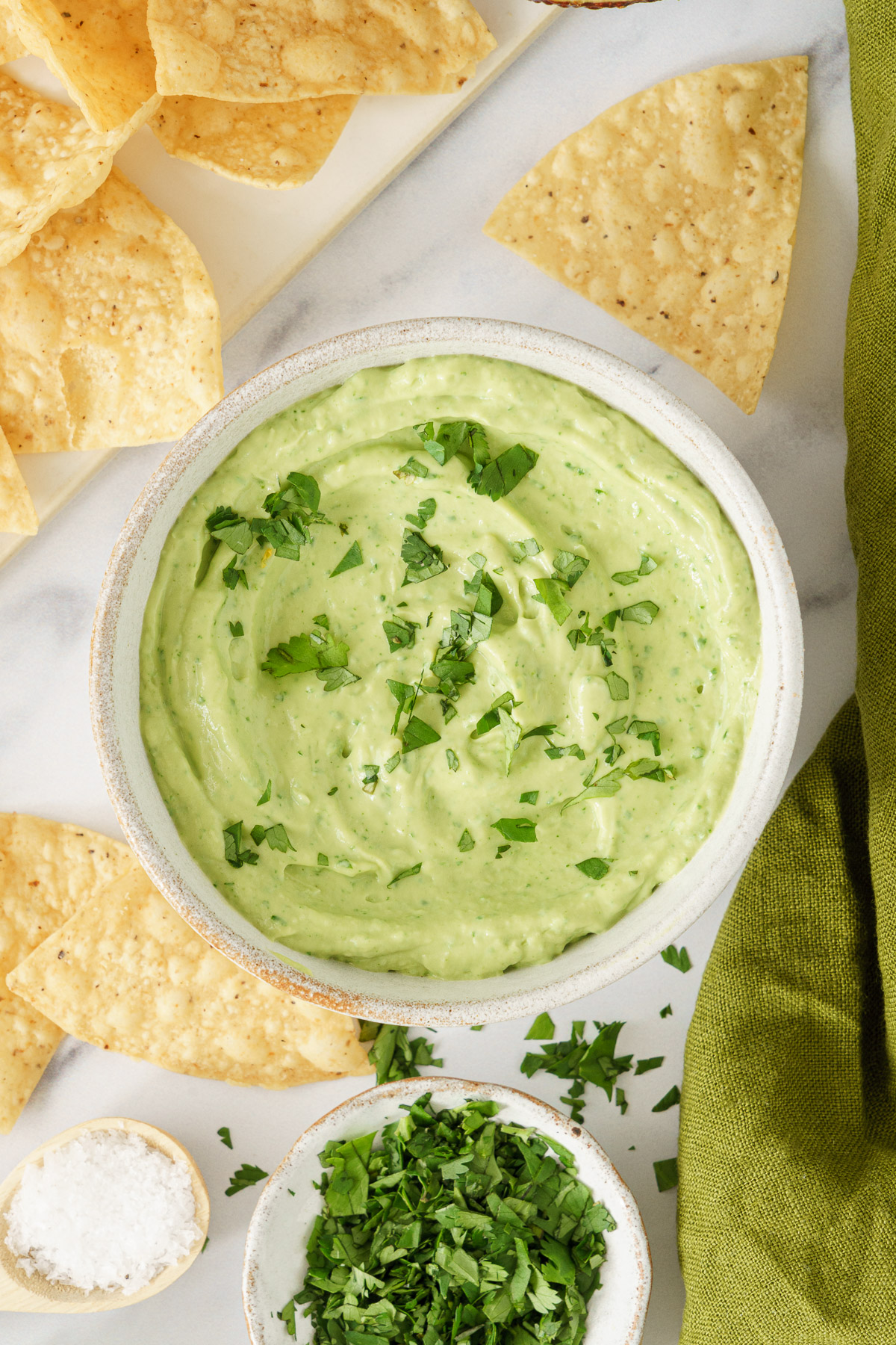 A bowl of avocado sauce.